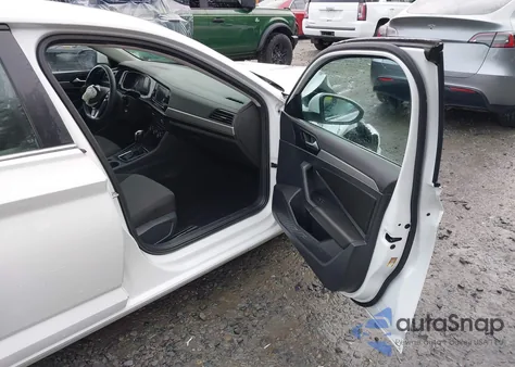 2021 Volkswagen Jetta 1.4T R-Line/1.4T S/1.4T Se из США, поврежденный, VIN 3VWC57BU1MM104326